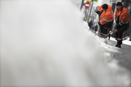 Коммунальщики Екатеринбурга готовятся к сильному двухдневному снегопаду