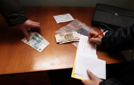 СКР начало проверку заявления сотрудника ГИБДД Сургута о коррупции