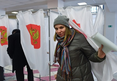 Явка на выборах в Москве на полдень составила 18% - Мосгоризбирком