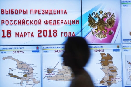 Путин уверенно выигрывает на выборах президента РФ в регионах Поволжья