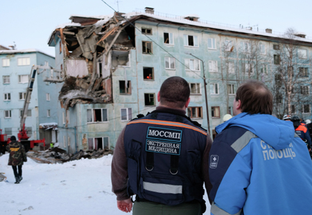 Взрыв газа в пятиэтажке в Мурманске мог произойти по вине жильца дома