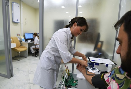 Бригада врачей ФМБА с экспресс-лабораторией прибыла в Ингушетию для обследования жителей
