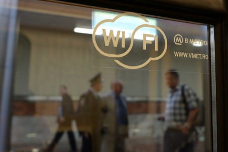 Оператор Wi-Fi московского метро устранил уязвимость, позволявшую получить данные пользователей