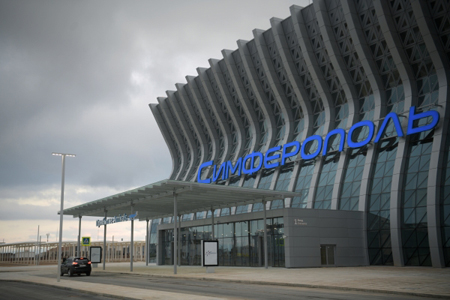 Новый терминал аэропорта "Симферополь" принял первый рейс