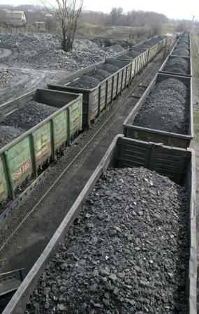 Ущерб от схода вагонов с углем в Красноярском крае составил 7 млн рублей - СКР