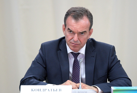 Губернатор Кубани Кондратьев в 2017 году заработал 2,1 млн рублей