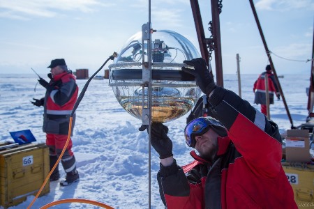 Ученые на Байкале завершили 3-й этап развертывания телескопа для изучения истории Вселенной