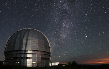 Замену главного 42-тонного зеркала начали на крупнейшем российском оптическом телескопе в Карачаево-Черкесии