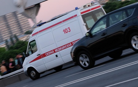 Один человек погиб и один пострадал при столкновении тепловоза с грузовиком под Волгоградом