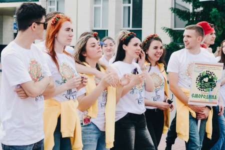 Более 100 студентов приняли участие в межвузовском фестивале "Русь Заповедная"