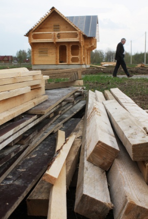 Сахалинцам, строящим себе деревянные дома, будут компенсировать до 50% затрат