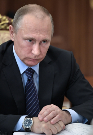 Путин обсудит ситуацию в экономике Дагестана с врио главы республики Васильевым