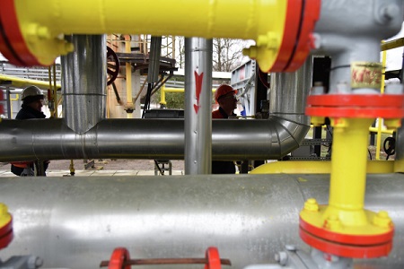 Более 100 км газовых сетей проложат к поселкам Калмыкии до 2020 года