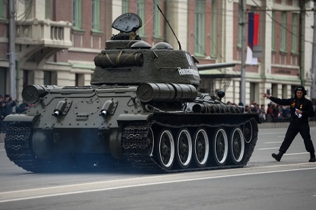 Тяжелая военная техника впервые в истории пройдет по Брянску в День города