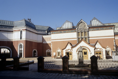 Более 60 мировых музеев будут участвовать в создании выставок нового сезона в Третьяковке