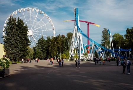 Петербургские парки закрыли из-за непогоды