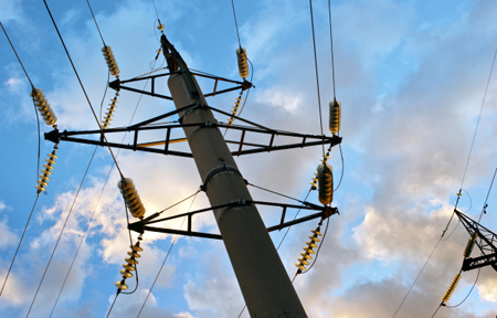 Энергетики восстановили подачу электричества 20 тысячам жителей Карелии