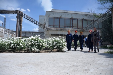 Приостановлена работа завода в крымском Армянске, где испарялись химвещества