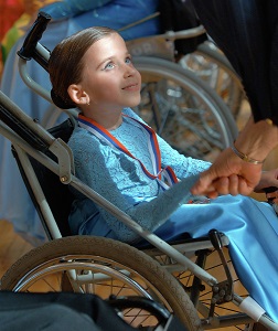 Дети на инвалидных колясках соберутся на балу в Санкт-Петербурге