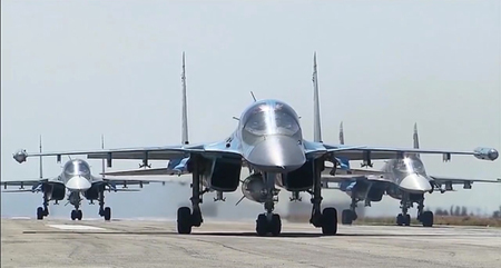 Истребители Су-30 и бомбардировщики Су-34 в ходе учений перебазируются в Крым
