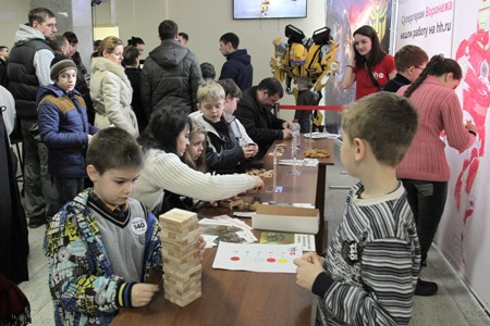 Более 10 тыс. человек посетили роботехнический фестиваль в Воронеже