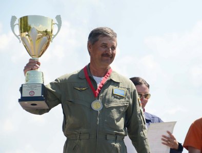 Чемпионат по высшему пилотажу на поршневых самолетах открыл летный сезон в России