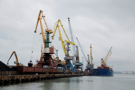 На СКЖД к 2020г прогнозируется рост вагонопотока в направлении портов юга России до 130 млн тонн