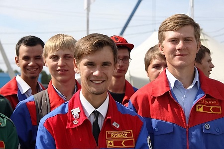 Алтайский стройотряд "Товарищ" признан лучшим по итогам работы на космодроме Восточный