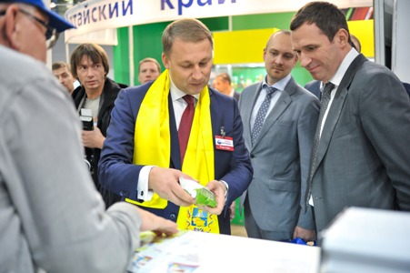 Власти региона помогают местным производителям продвигать свою продукцию на российские рынки, организуя участие в крупных выставках