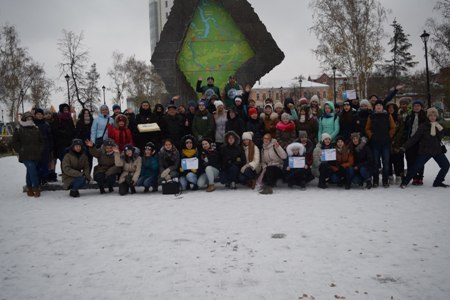 Более 150 жителей Тюмени приняли участие в историческом квесте "Битва за Севастополь"