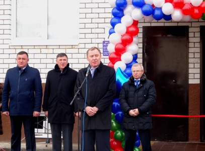Более 40 семей-переселенцев из аварийного жилья получили ключи от новых квартир в Карачаево-Черкесии