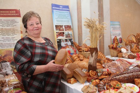Порядка тысячи жителей Орловской области отпраздновали День хлеба
