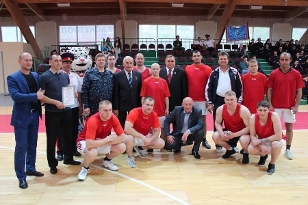 Шесть лучших любительских баскетбольных клубов Ростовской области приняли участие в Кубке регионального общественного совета при ГУ МВД России