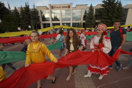 Более 5 тыс. участников объединил фестиваль "Русь заповедная" в Белгороде