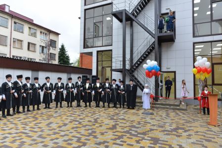 Открытие нового корпуса художественной школы им.Сосланбека Тавасиева во Владикавказе