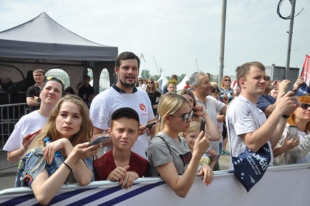 Этап всероссийского полумарафона "Забег.рф" в Ростове-на-Дону собрал около 2 тыс. участников