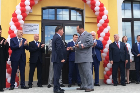 Железнодорожный вокзал открыли после масштабной реконструкции в Тамбовской области