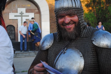 Около 30 военно-исторических клубов приняло участие в реконструкции осады Азова