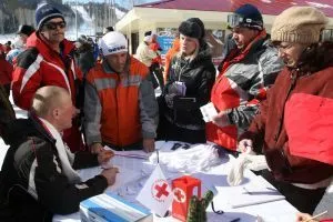 День донора в Кемеровской области впервые отметили на горнолыжном комплексе "Танай"