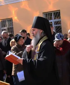 На церковь святителя Луки при Читинской государственной медицинской академии установлен главный купол