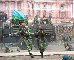 Самый масштабный военный парад в Сибири прошел в Забайкалье