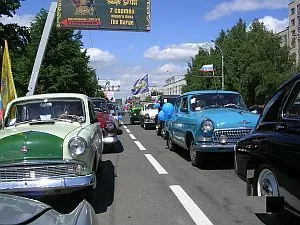 Авторетропробег, посвященный Дню Шахтера, прошел в кузбасских городах