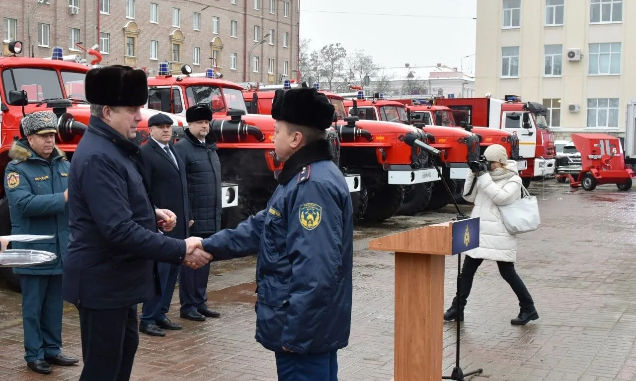 Противопожарная служба Брянской области получила более 25 новых машин