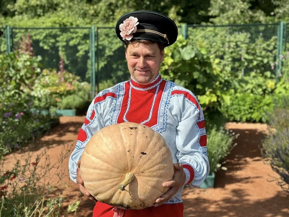 Создать панно из воздушного пластилина и попробовать варенье по старинному рецепту предложат на празднике в Павловском парке