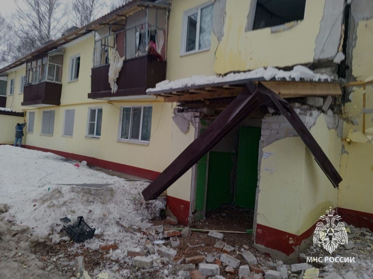 Квартира в Екатеринбурге взорвалась из-за самогонного аппарата