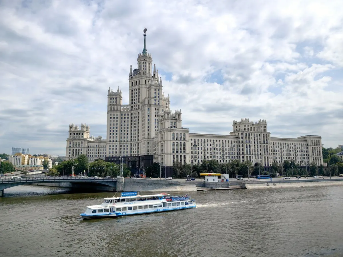 Выходные в Москве 2024: чем заняться туристам в городе летом