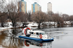 Спасатели в усиленном режиме патрулируют реки и водоемы Москвы