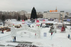 Ледовые городки открылись в УрФО