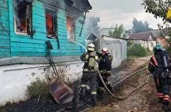 Три человека погибли в Калуге при пожаре в частном доме