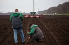 Почти 20 млрд руб. дополнительно направят на проведение весенне-полевых работ